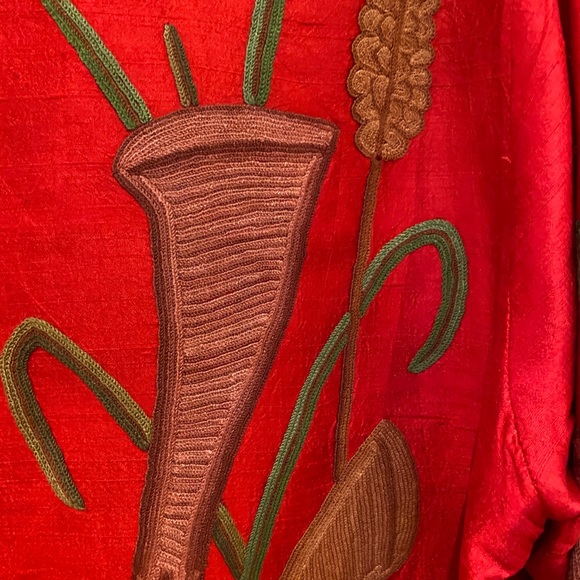 Vintage Handmade Raw Silk Jacket hand Embroidered - Picture 8 of 15